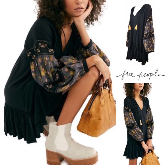 Free People Dresses & Skirts - Free People black balloon beaded sleeve dress